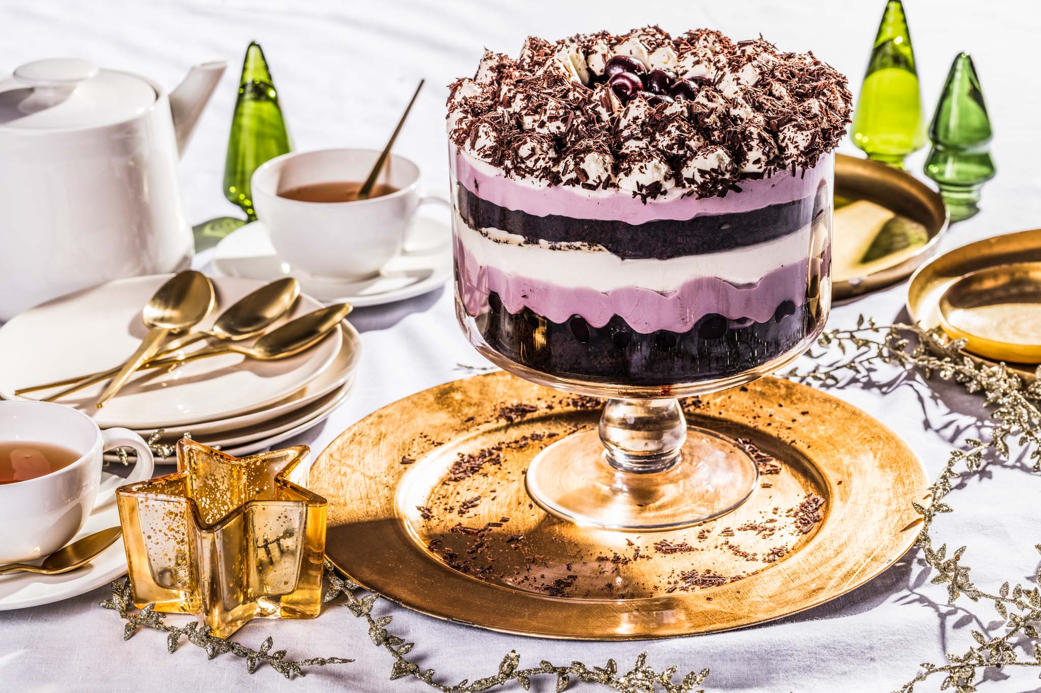 Chocolade Trifle Met Zwarte Kersen