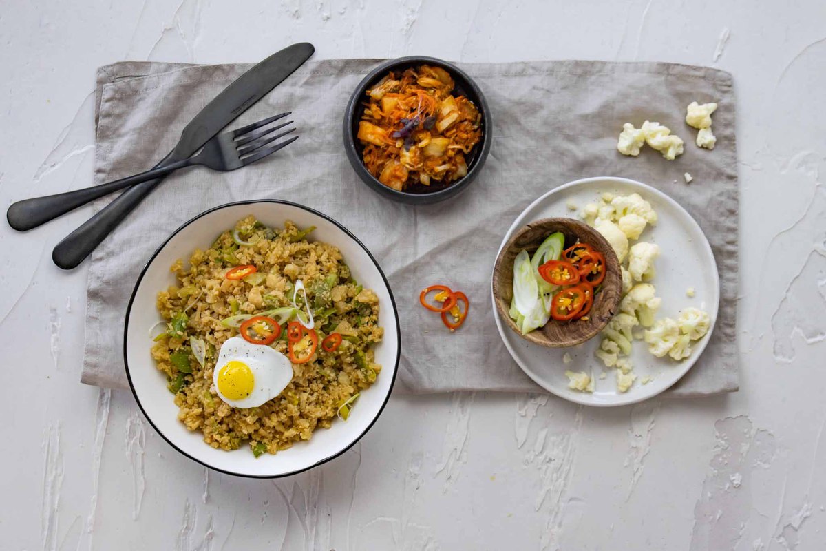 Kruidige Nasi Van Bloemkoolrijst