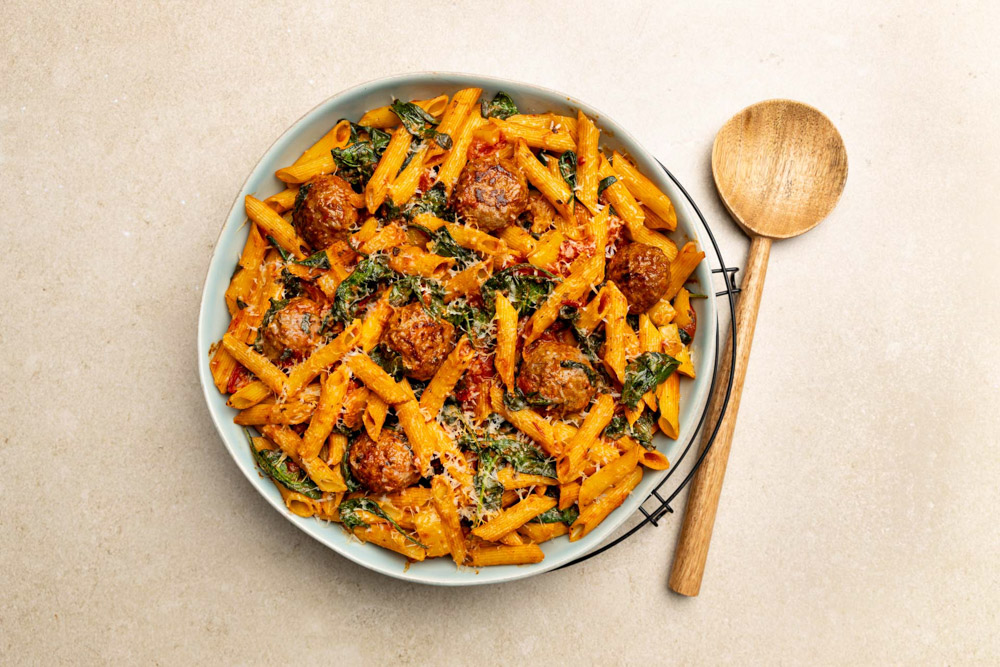 Ovenpasta met gehaktballetjes
