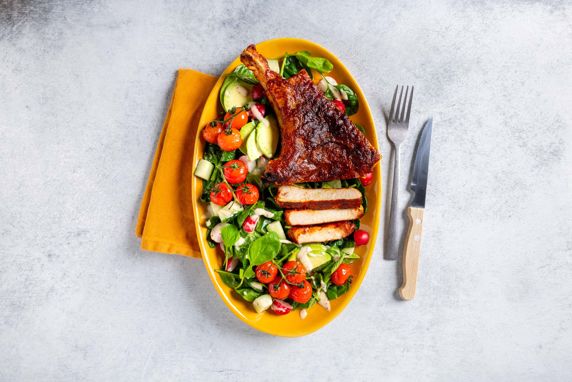 Varkensrib Roast Met Spinazie Salade 2