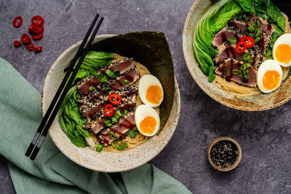 Geflambeerde Tonijn Met Ramen1